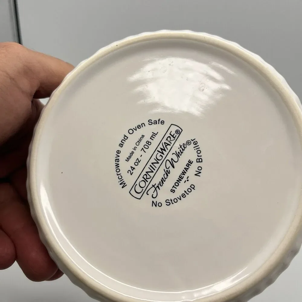 Corning Ware - FRENCH WHITE - 24 Oz Casserole Dish Bowl No Lid!